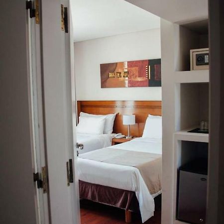 Herradura Hotel Suites Neuquén Екстериор снимка