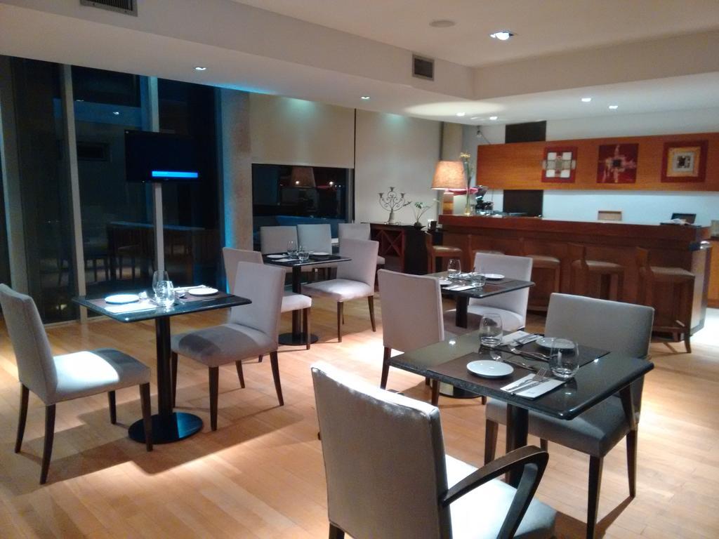 Herradura Hotel Suites Neuquén Екстериор снимка