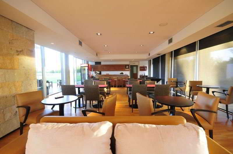 Herradura Hotel Suites Neuquén Екстериор снимка