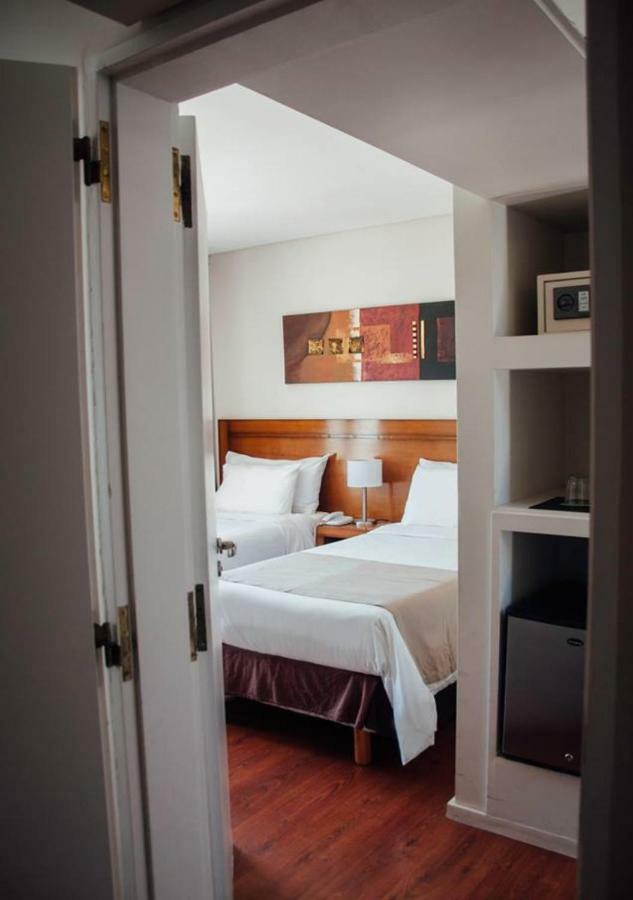 Herradura Hotel Suites Neuquén Екстериор снимка